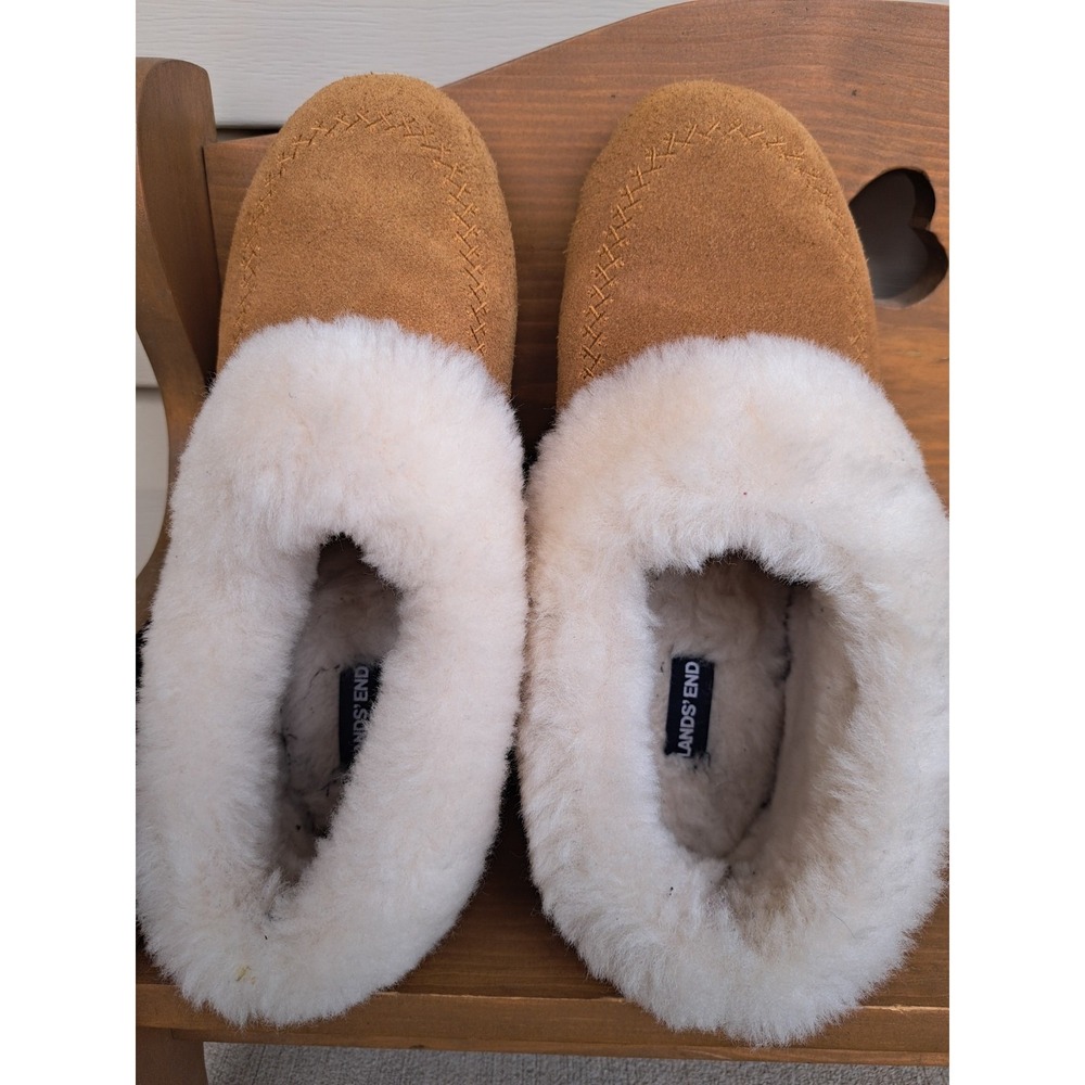 LANDS'END Women's Tan Suede Furry Lined Moccasin Style‎ Comfort Slippers Size 10